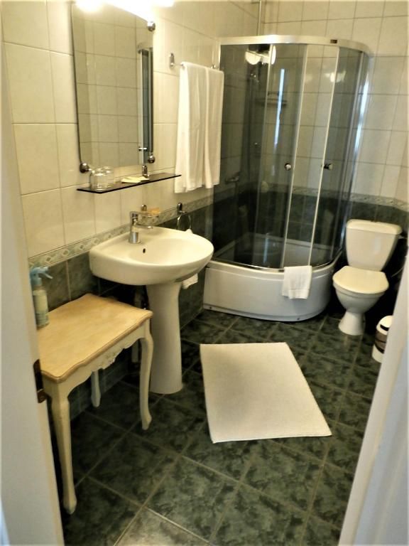 Отель Hotel Radharanė Каунас